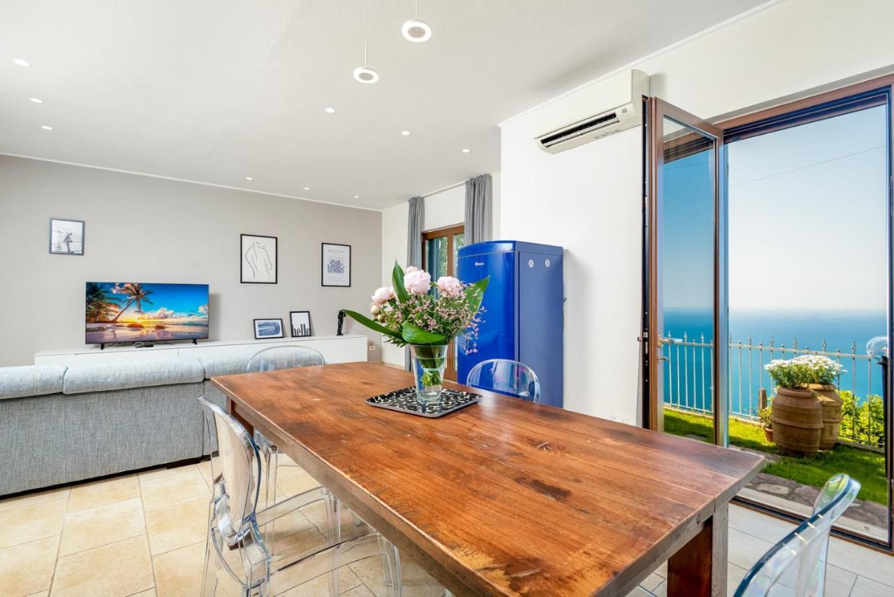 Orizzonte Damare Apartment Volastra Bagian luar foto