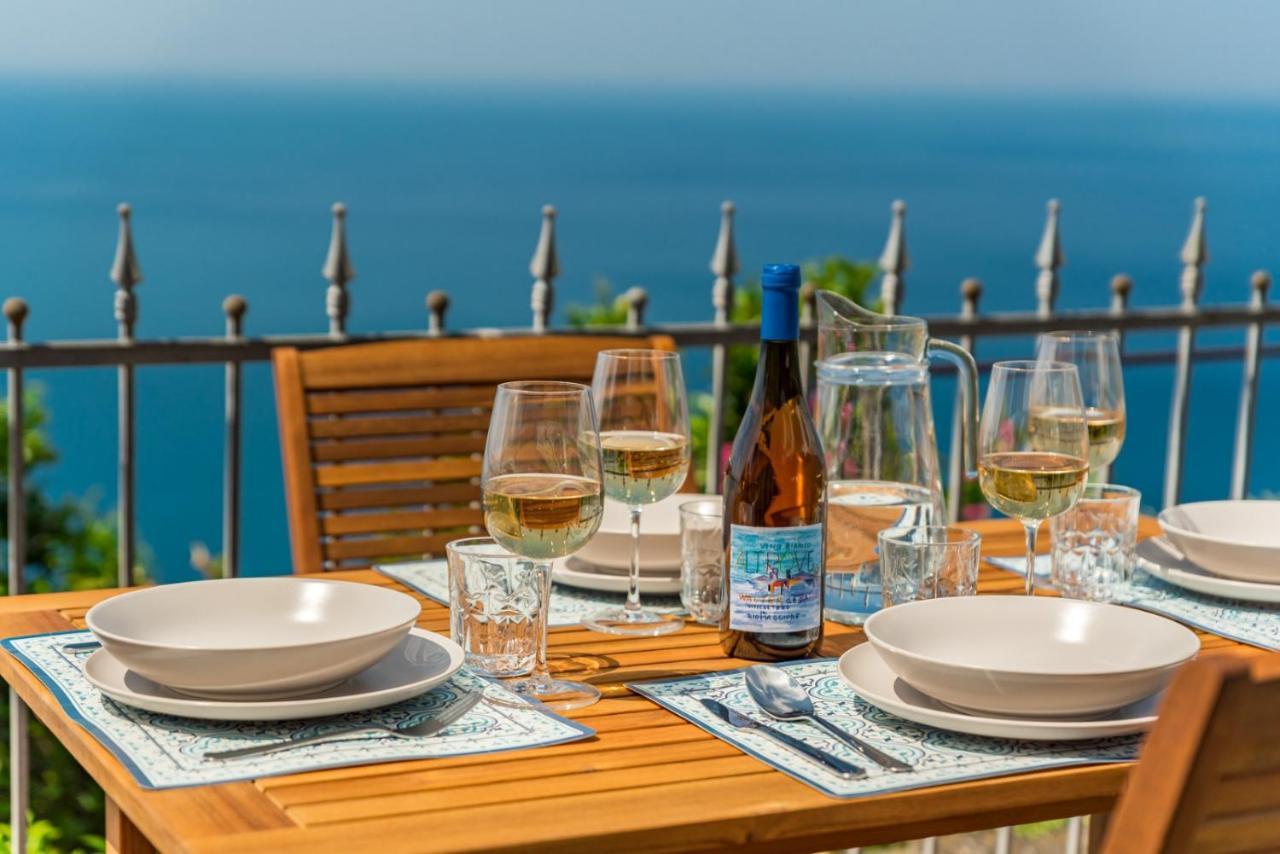 Orizzonte Damare Apartment Volastra Bagian luar foto
