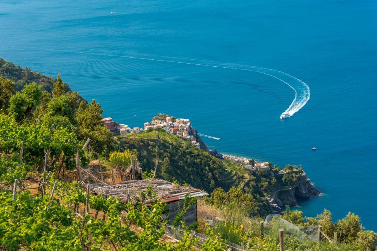 Orizzonte Damare Apartment Volastra Bagian luar foto